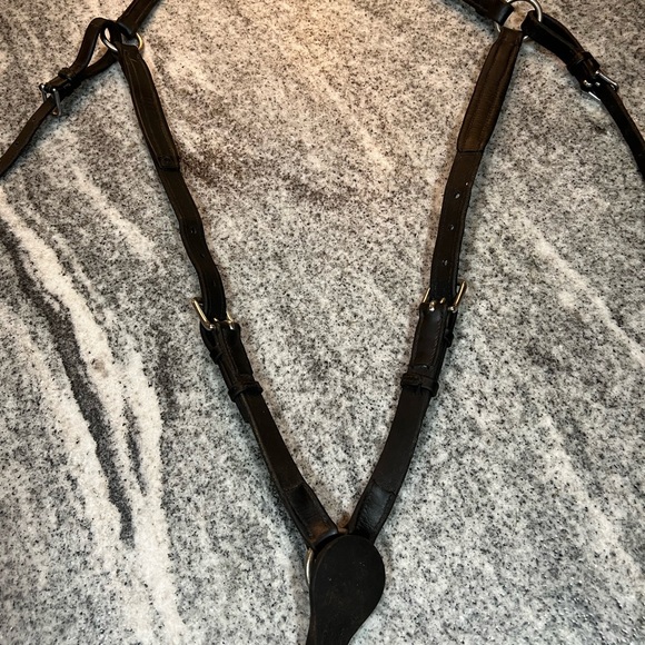 SOLD Excellent used condition black CWD bridge breastplate - Picture 6 of 16